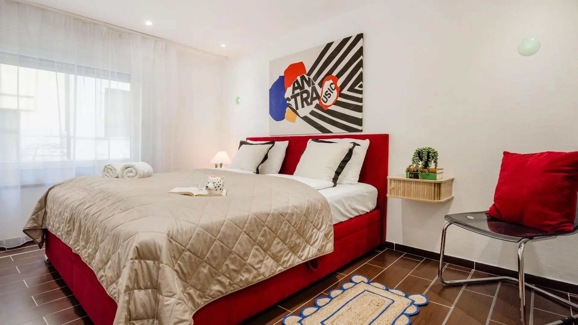 Chic Retreat With Jacuzzi By Gozsdu Udvar & Fashionst Budapest 0*,